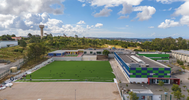 Construção de campo de Rugby na Escola Visconde Juromenha a avançar | Algueirão - Mem Martins 