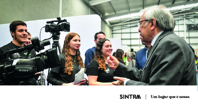 Basílio Horta visita Mostra da Oferta Formativa de Sintra