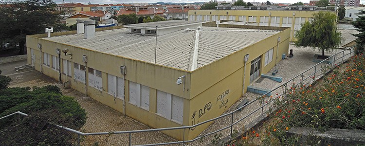 Escola Ferreira Castro